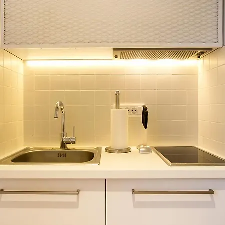 Appartamento Atomic 1 Belgrado Esterno foto