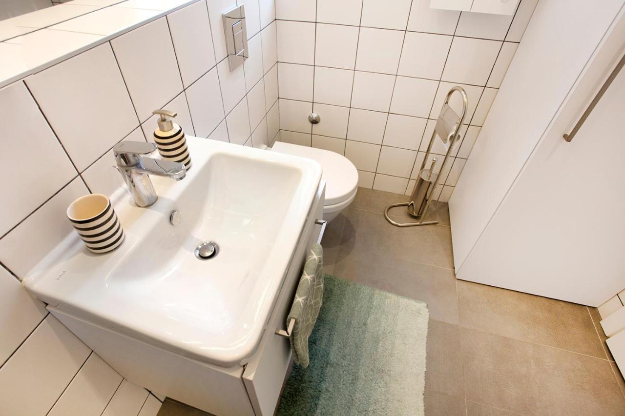 Atomic 1 Apartment